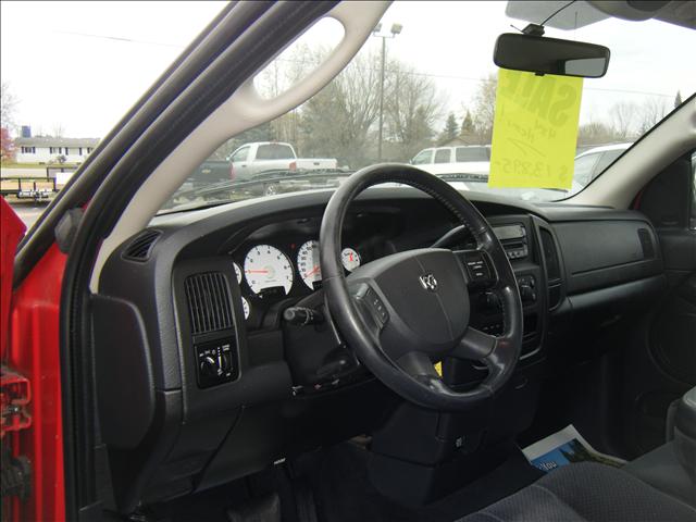 2005 Dodge Ram SLT