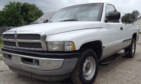 1994 Dodge Ram 1500 Sport WITH GPS Navigation