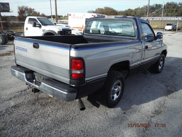 1995 Dodge Ram 1500 2008 Infiniti Sport