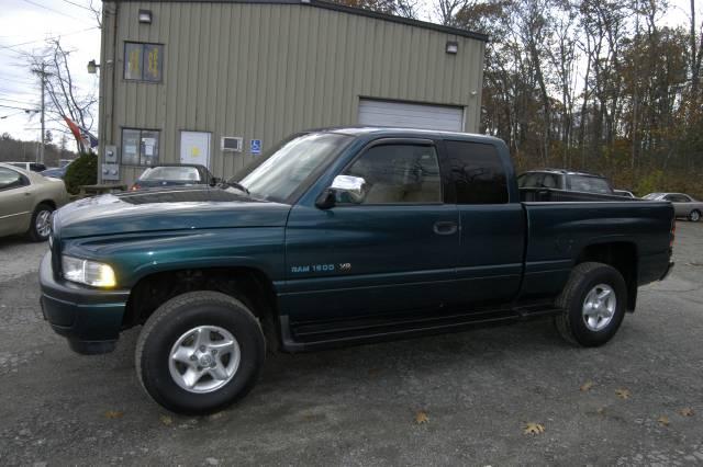 1997 Dodge Ram 1500 Crew Cab Standard Box 4-wheel Drive LTZ