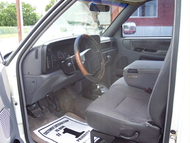 1997 Dodge Ram 1500 Sport WITH GPS Navigation