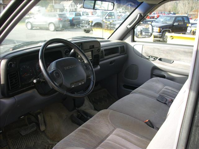 1997 Dodge Ram 1500 Base