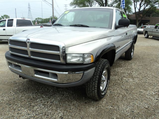 1998 Dodge Ram 1500 Extended Cab 4-wheel Drive LTZ