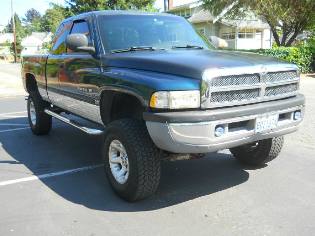 1998 Dodge Ram 1500 SXT Ext Cab