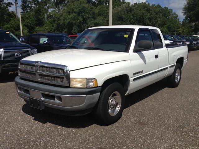 1998 Dodge Ram 1500 4DR SDN XLE AT