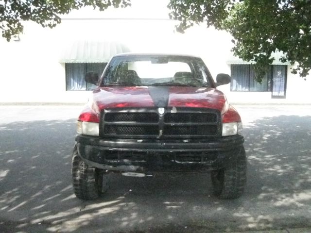 1999 Dodge Ram 1500 4DR SDN V6 AUTO SE (GS) Sedan