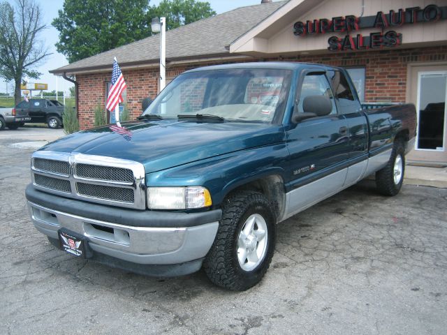 1999 Dodge Ram 1500 C1500 LS