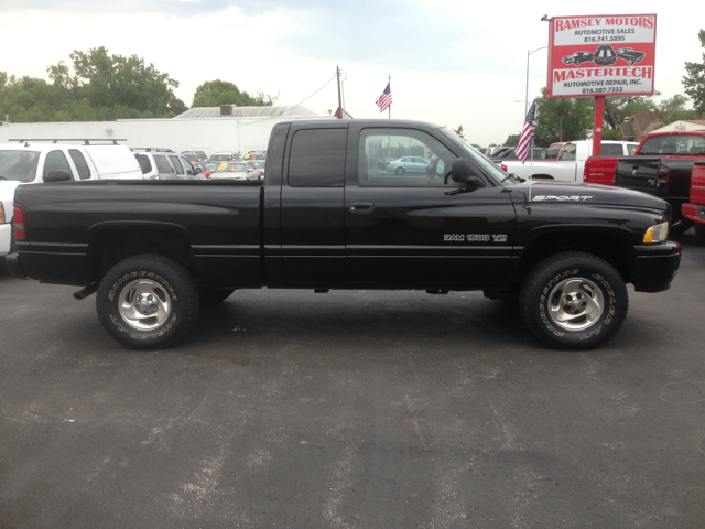 1999 Dodge Ram 1500 1500 LT 4WD