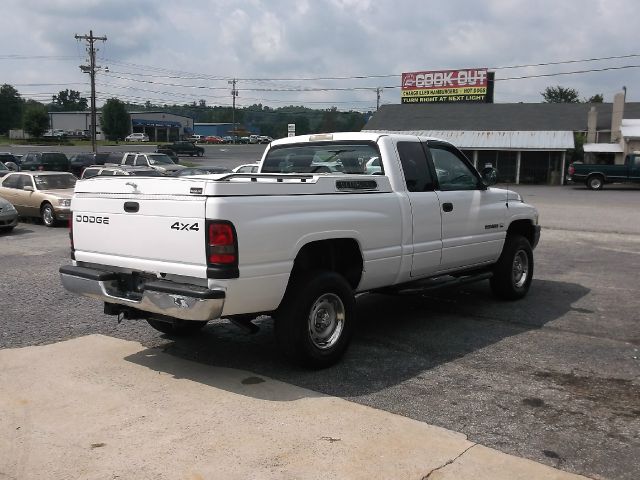 1999 Dodge Ram 1500 1500 LT 4WD