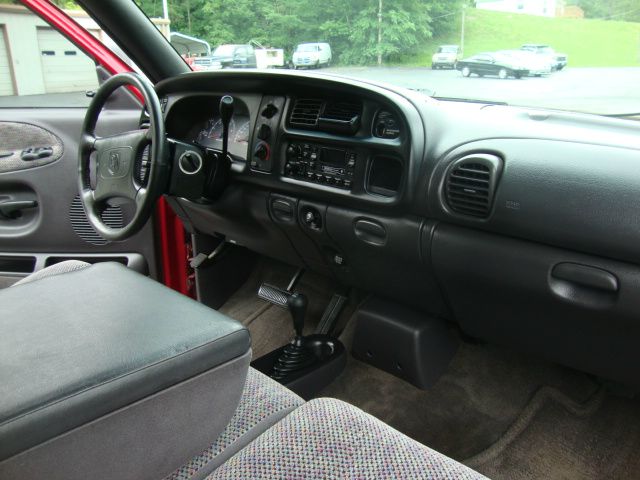 1999 Dodge Ram 1500 1500 LT 4WD