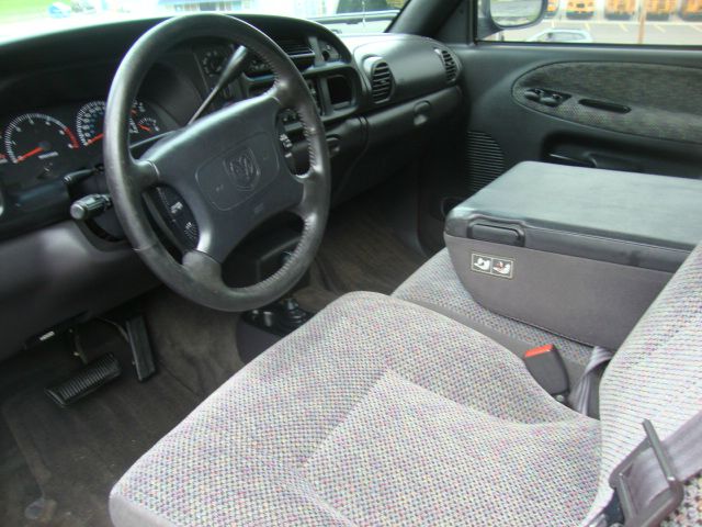 1999 Dodge Ram 1500 1500 LT 4WD