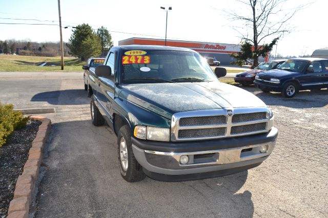 1999 Dodge Ram 1500 T Chairs