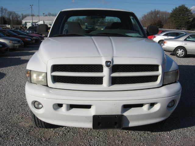 1999 Dodge Ram 1500 1500 LT 4WD