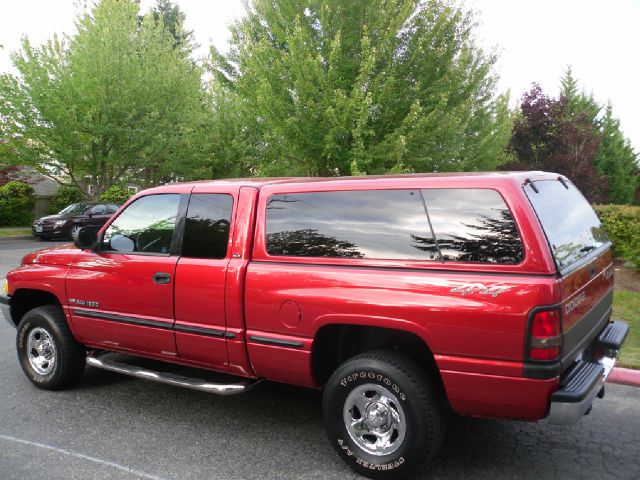 1999 Dodge Ram 1500 Z71 4X4 CREW CAB