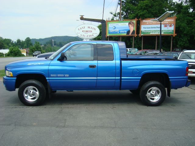 1999 Dodge Ram 1500 1500 LT 4WD