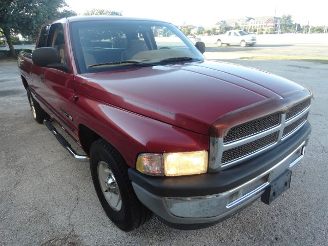 1999 Dodge Ram 1500 C1500 LS