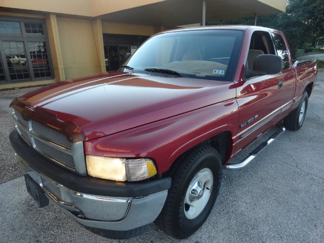 1999 Dodge Ram 1500 C1500 LS