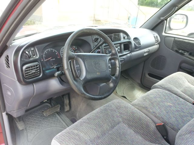 1999 Dodge Ram 1500 T Chairs