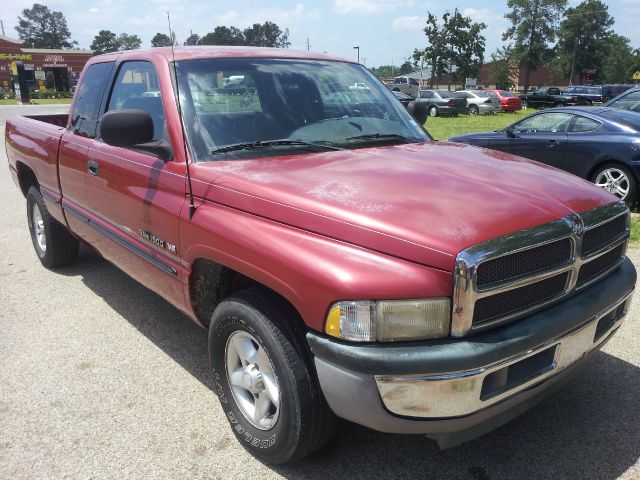 1999 Dodge Ram 1500 T Chairs