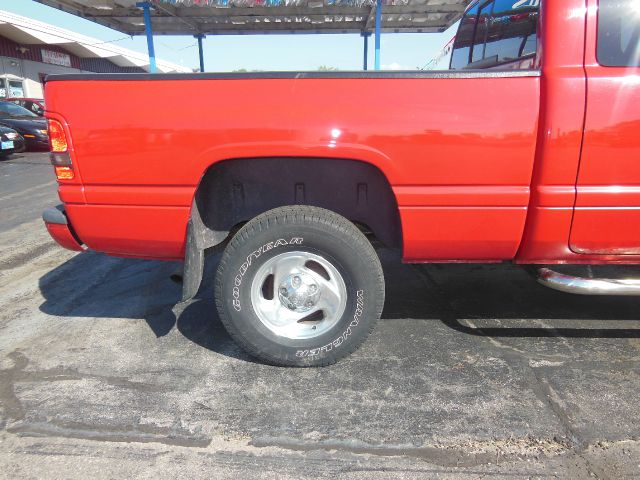 1999 Dodge Ram 1500 1500 LT 4WD