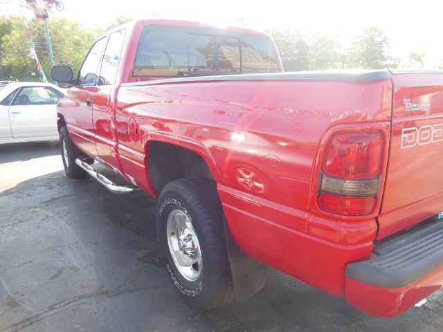 1999 Dodge Ram 1500 1500 LT 4WD