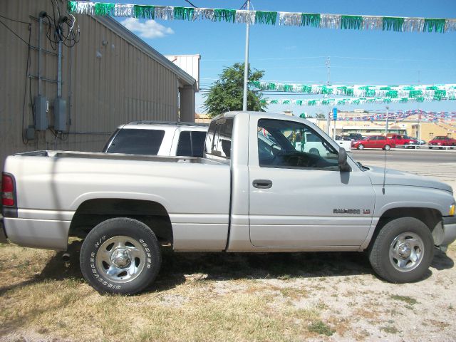 1999 Dodge Ram 1500 T Chairs