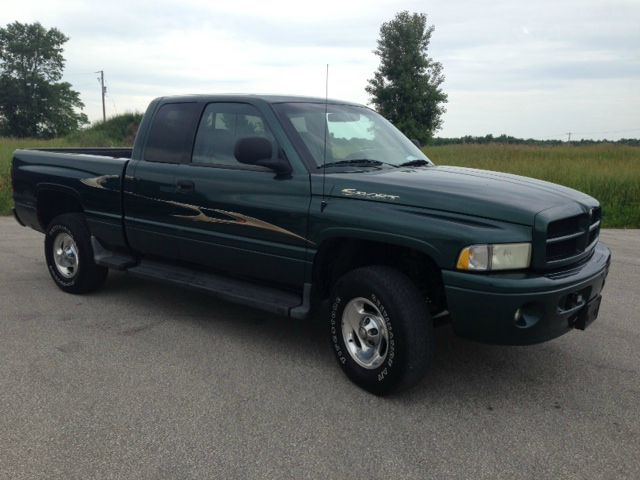 1999 Dodge Ram 1500 1500 LT 4WD