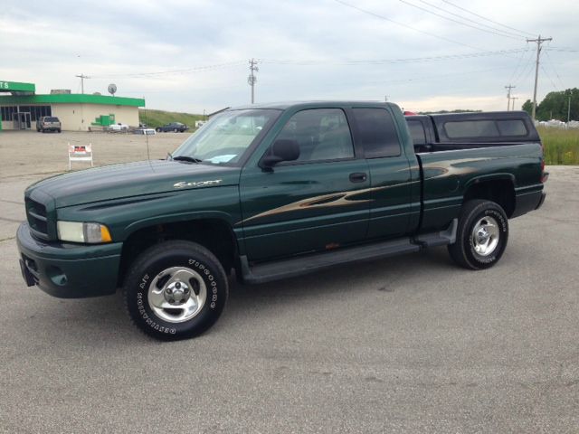 1999 Dodge Ram 1500 1500 LT 4WD