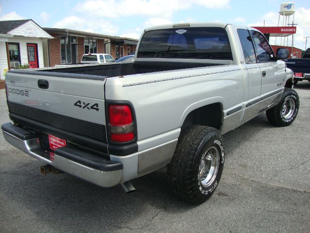 1999 Dodge Ram 1500 1500 LT 4WD