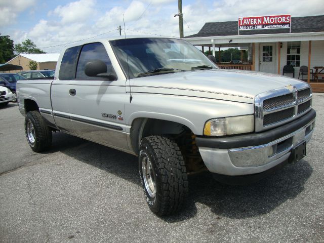 1999 Dodge Ram 1500 1500 LT 4WD