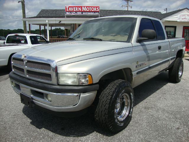 1999 Dodge Ram 1500 1500 LT 4WD