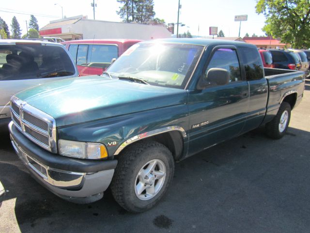 1999 Dodge Ram 1500 T Chairs