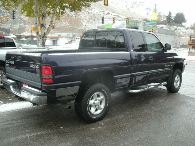 1999 Dodge Ram 1500 1500 LT 4WD