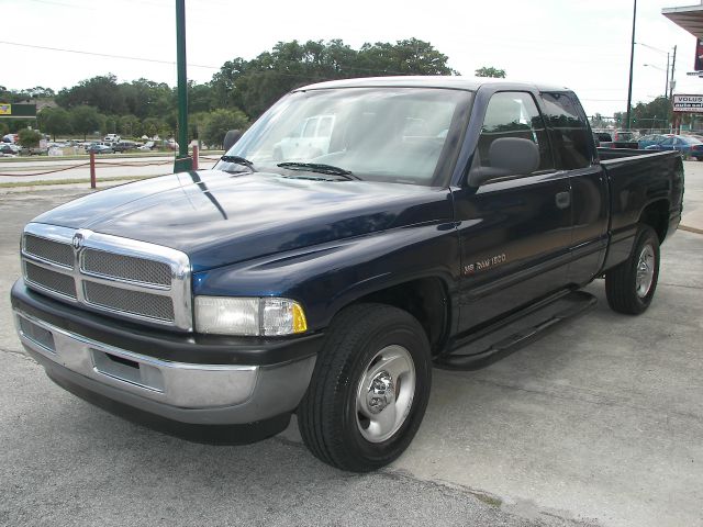 2000 Dodge Ram 1500 1500 LT Crew Cab 4WD