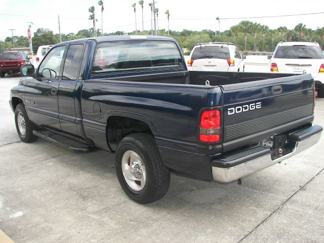 2000 Dodge Ram 1500 1500 LT Crew Cab 4WD