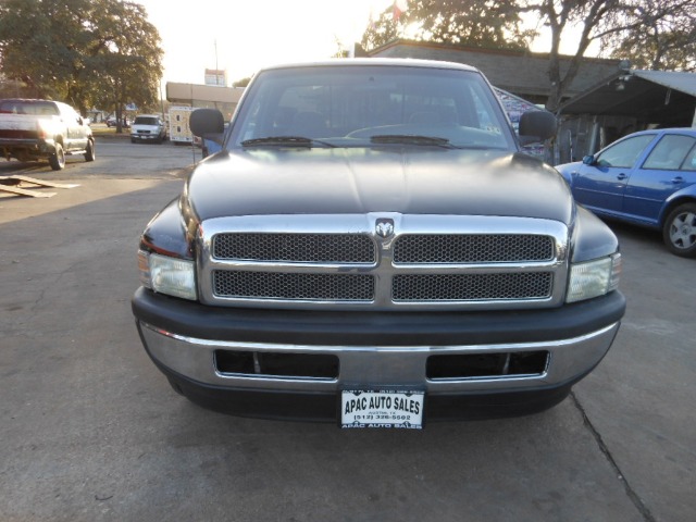 2000 Dodge Ram 1500 T Chairs