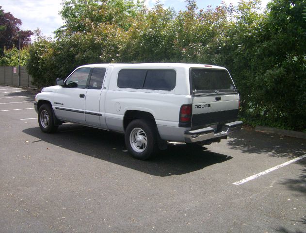 2000 Dodge Ram 1500 1500 LT Crew Cab 4WD