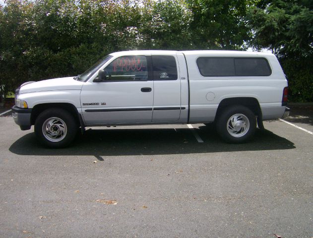 2000 Dodge Ram 1500 1500 LT Crew Cab 4WD