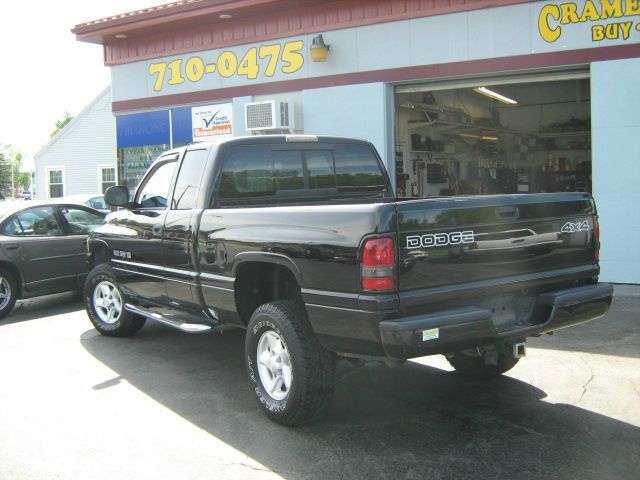 2000 Dodge Ram 1500 1500 LT 4WD