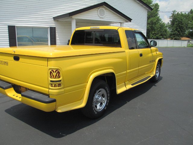 2000 Dodge Ram 1500 1500 LT Crew Cab 4WD