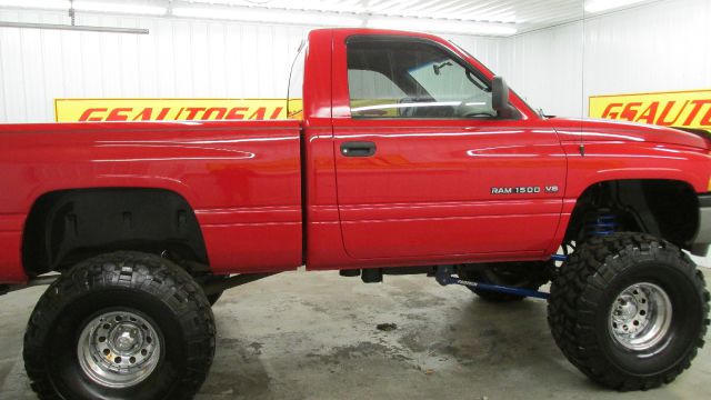 2000 Dodge Ram 1500 1500 LT 4WD