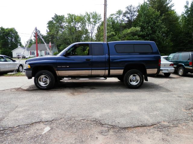 2000 Dodge Ram 1500 1500 LT 4WD