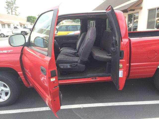 2000 Dodge Ram 1500 1500 LT Crew Cab 4WD