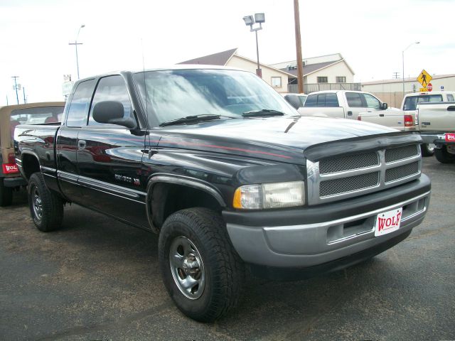 2000 Dodge Ram 1500 1500 LT 4WD