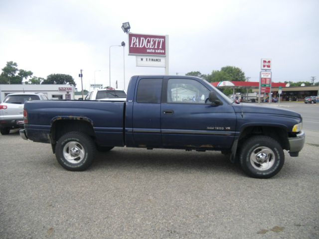 2000 Dodge Ram 1500 1500 LT 4WD