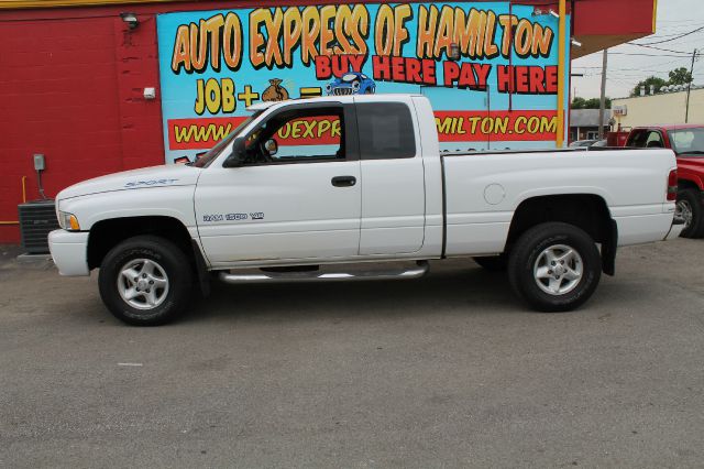 2000 Dodge Ram 1500 1500 LT 4WD