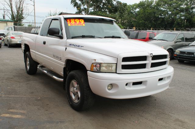 2000 Dodge Ram 1500 1500 LT 4WD