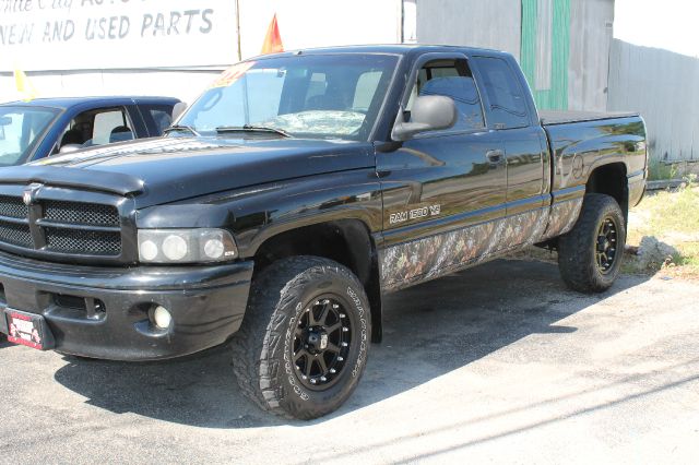 2000 Dodge Ram 1500 Z71 4X4 CREW CAB