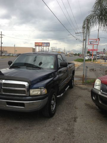 2000 Dodge Ram 1500 T Chairs