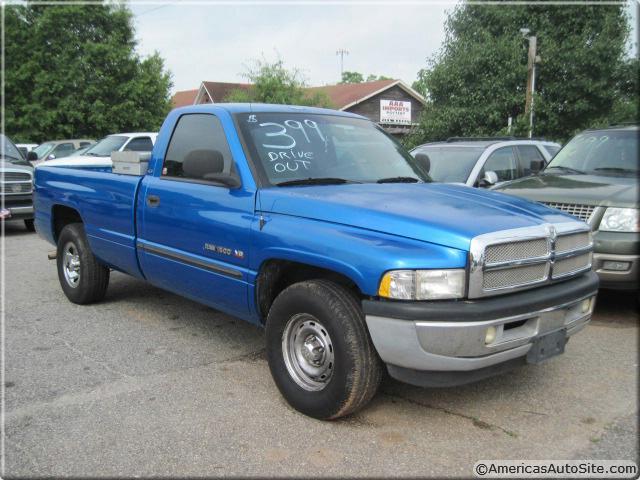 2000 Dodge Ram 1500 Base